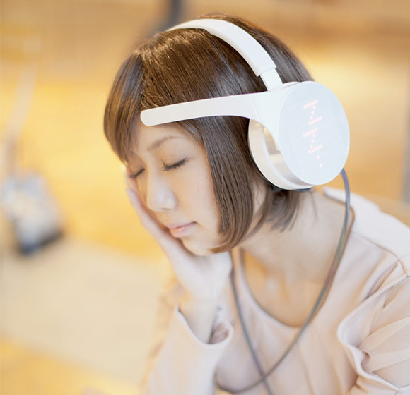ձԲ˾NeurowearŴƷ