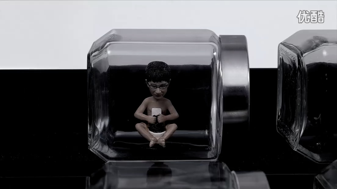 DDB公益项目隔离的键盘