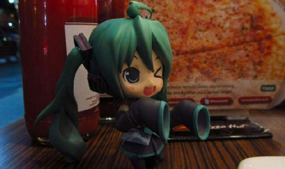 日本达美乐Ar营销《把初音未来一口吃掉》