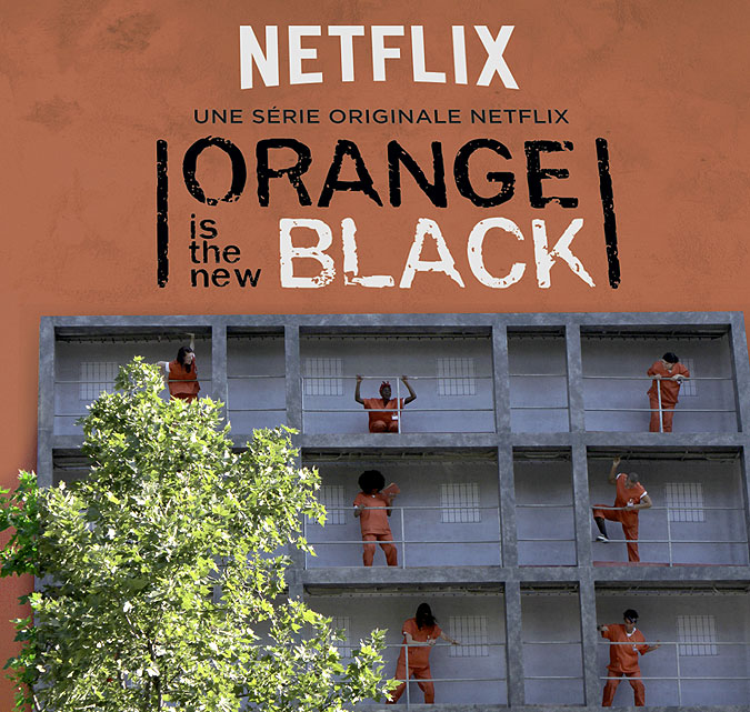 NetflixɫϲŮӼ